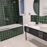 Calme Avec Piscine Et A Proche Hopital Tram Et Parc D Activite Vila *