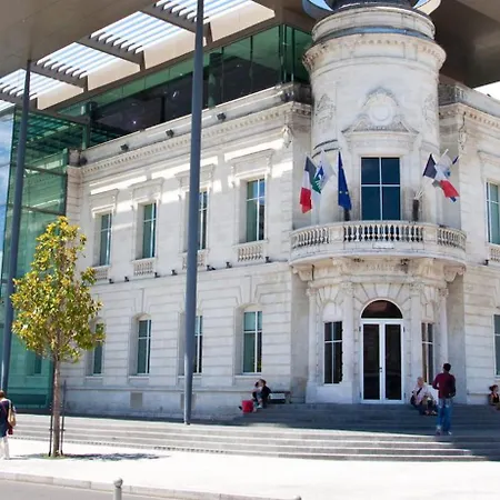 D'exception Avec Piscine A